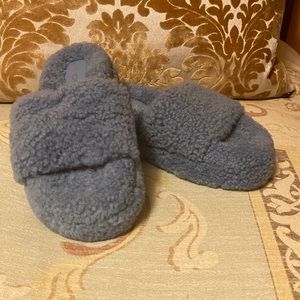 J. Slides NYC fuzzy light blue slip-on slippers. Size 8. New without tags.